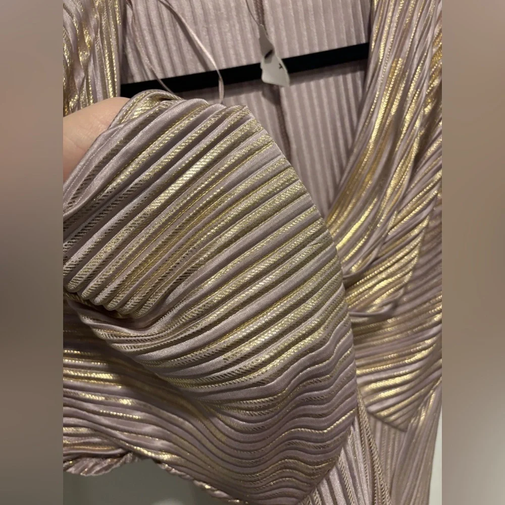 Le Château Metallic Mauve Pleated Midi Dress Twist Front | XS - Picture 4 of 6